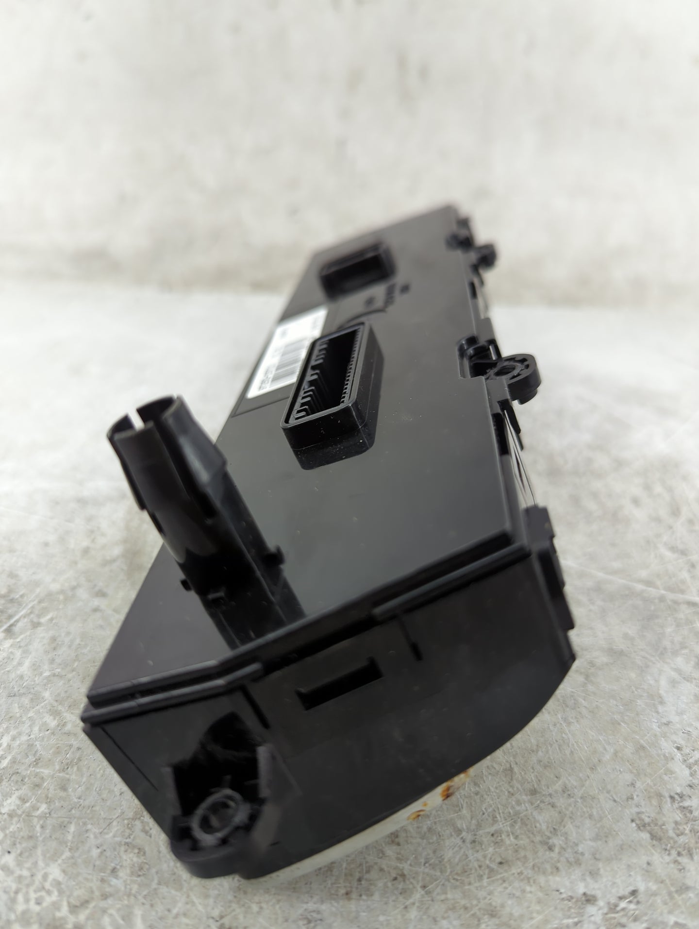 2016 Kia Optima Climate Control Module Temperature AC/Heater Replacement P/N:97250-D5701 Fits OEM Used Auto Parts - Oemuseda