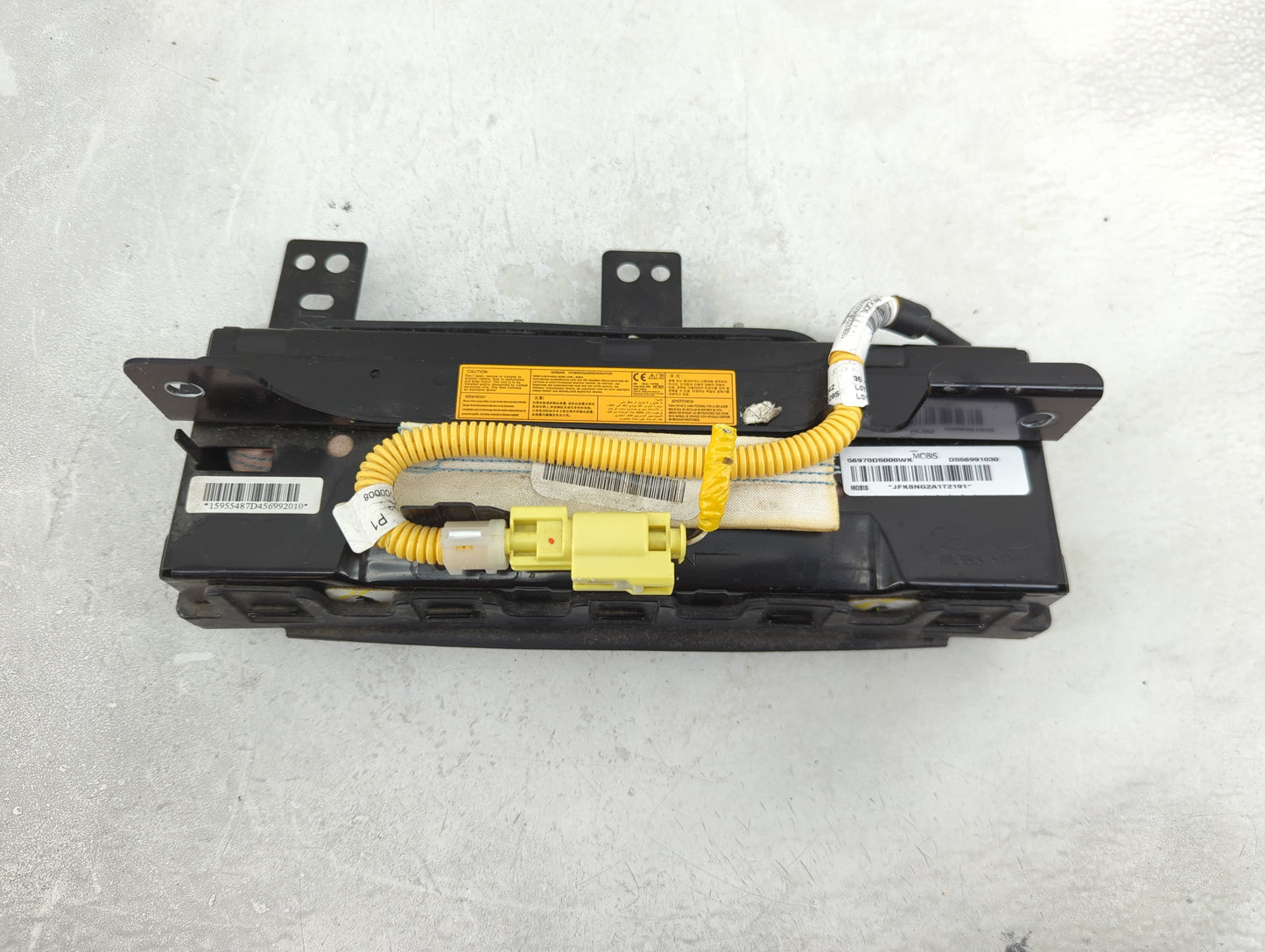 2016 Kia Optima Air Bag Passenger Right Dashboard OEM P/N:56970D5000WK Fits OEM Used Auto Parts - Oemusedautoparts1.com