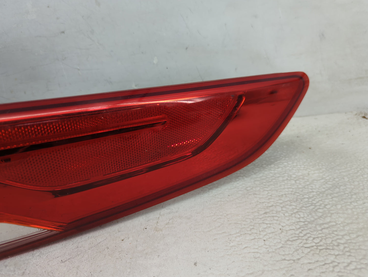 2016-2019 Kia Optima Tail Light Assembly Passenger Right OEM P/N:92402-D4 Fits Fits 2016 2017 2018 2019 OEM Used Auto Parts 