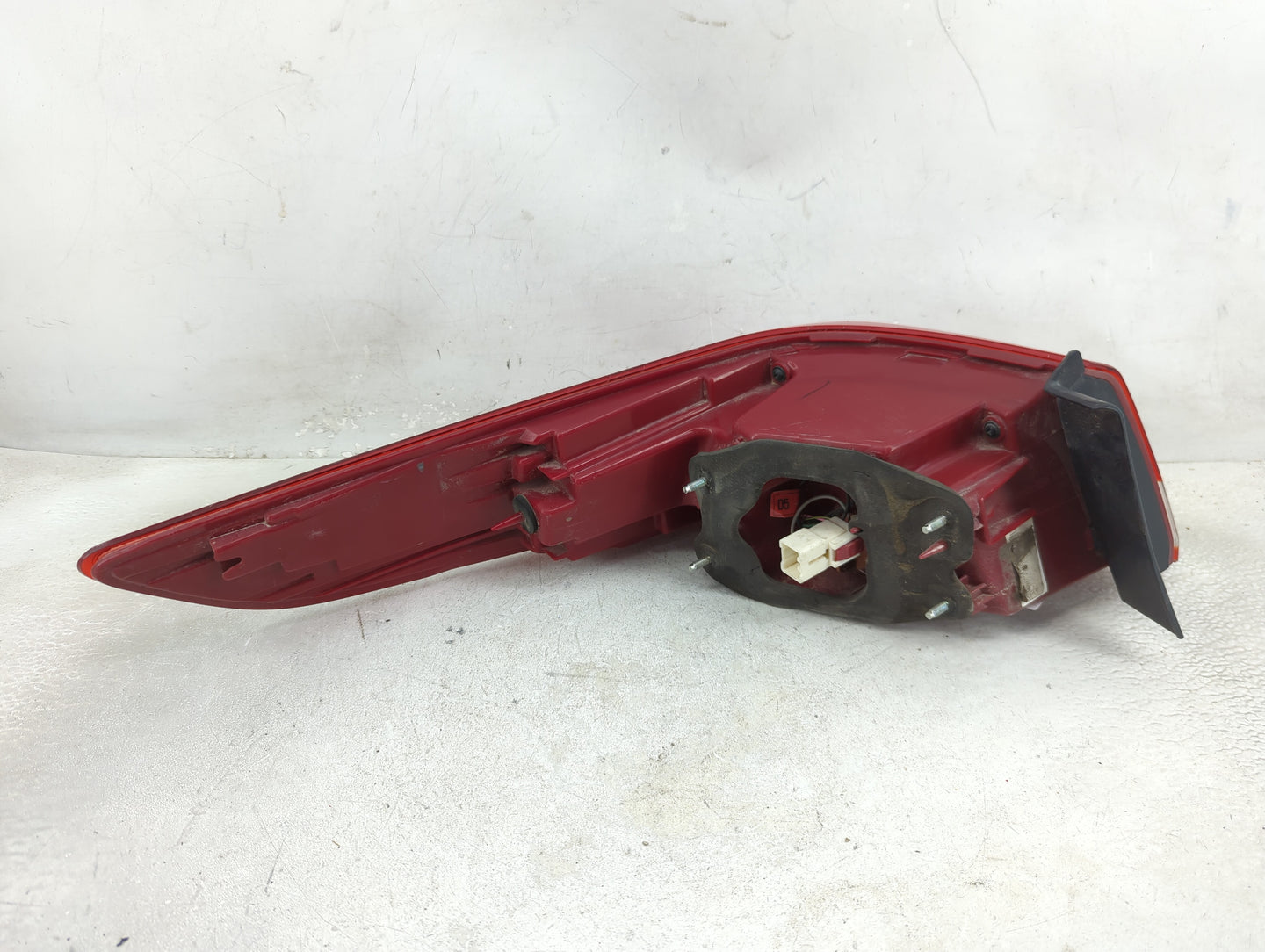 2016-2019 Kia Optima Tail Light Assembly Passenger Right OEM P/N:92402-D4 Fits Fits 2016 2017 2018 2019 OEM Used Auto Parts 