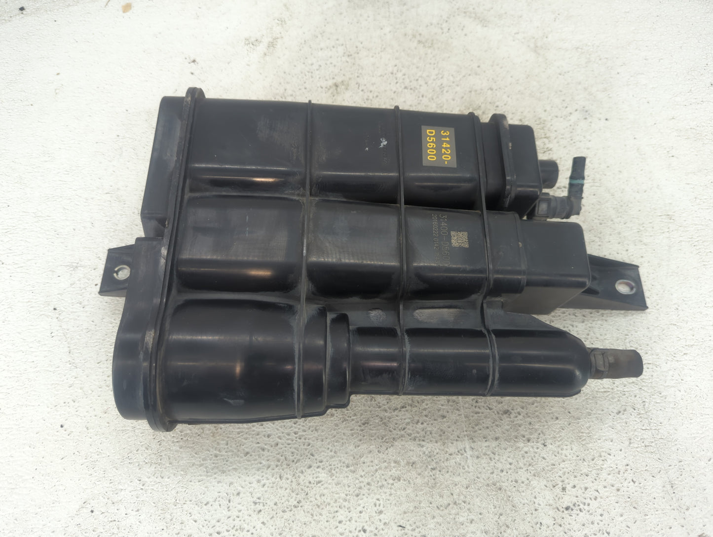 2016 Kia Optima Fuel Vapor Charcoal Canister 1437051 - Oemusedautoparts1.com