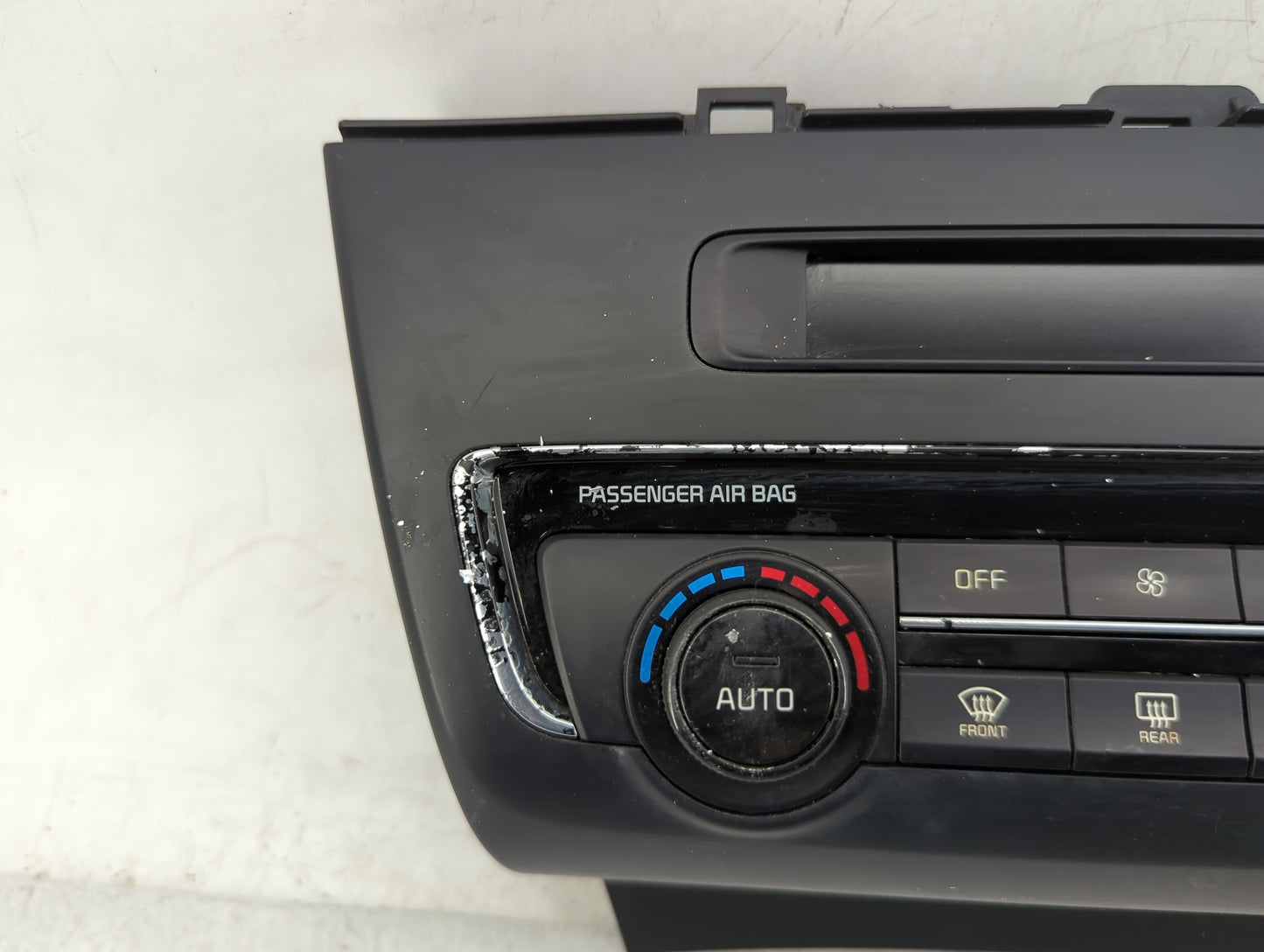 2016 Kia Optima Climate Control Module Temperature AC/Heater Replacement P/N:97250-D5XXX Fits OEM Used Auto Parts - Oemuseda