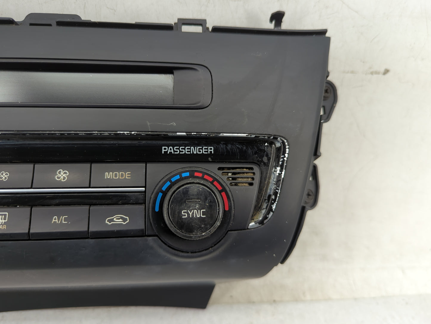 2016 Kia Optima Climate Control Module Temperature AC/Heater Replacement P/N:97250-D5XXX Fits OEM Used Auto Parts - Oemuseda