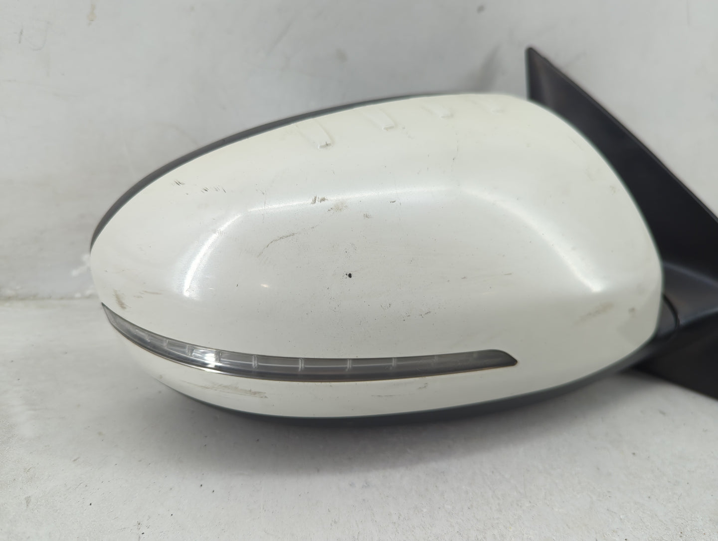 2016-2018 Kia Optima Passenger Side View Mirror - Right Door Mirror OEM Used - Oemusedautoparts1.com
