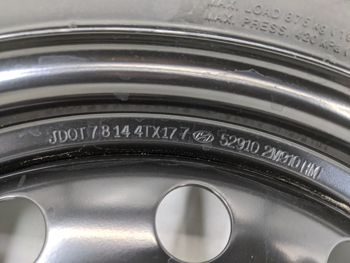 2016-2020 Kia Optima Spare Donut Tire Wheel Rim Oem 1461508 - Oemusedautoparts1.com