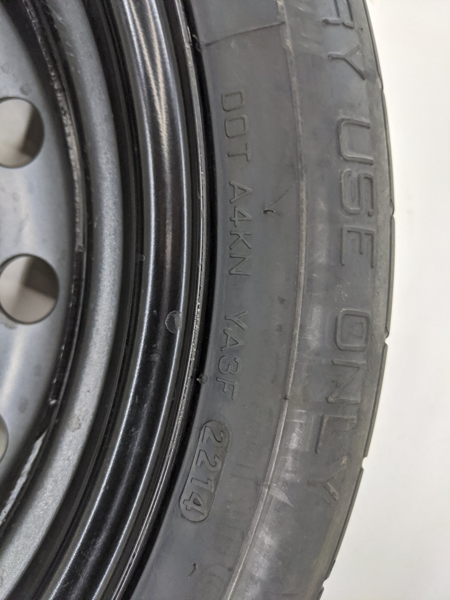 2016-2020 Kia Optima Spare Donut Tire Wheel Rim Oem 1461508 - Oemusedautoparts1.com
