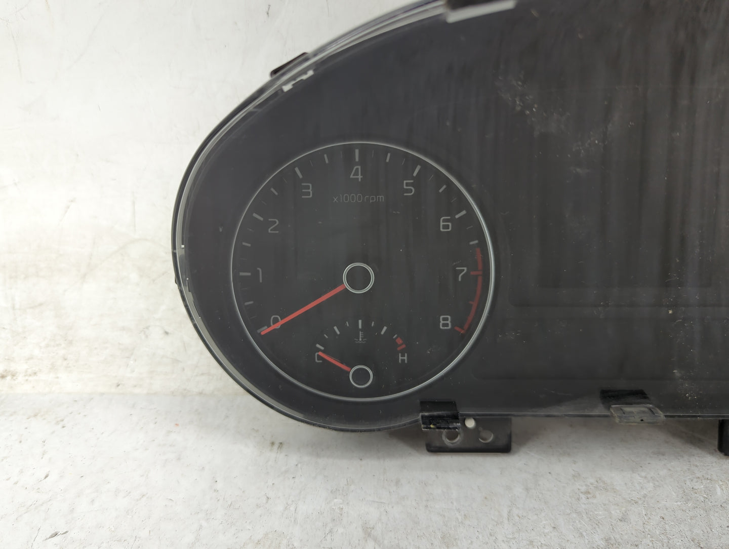 2016-2018 Kia Optima Instrument Cluster Speedometer Gauges P/N:94001-D5300 Miles: Fits Fits 2016 2017 2018 OEM Used Auto Par