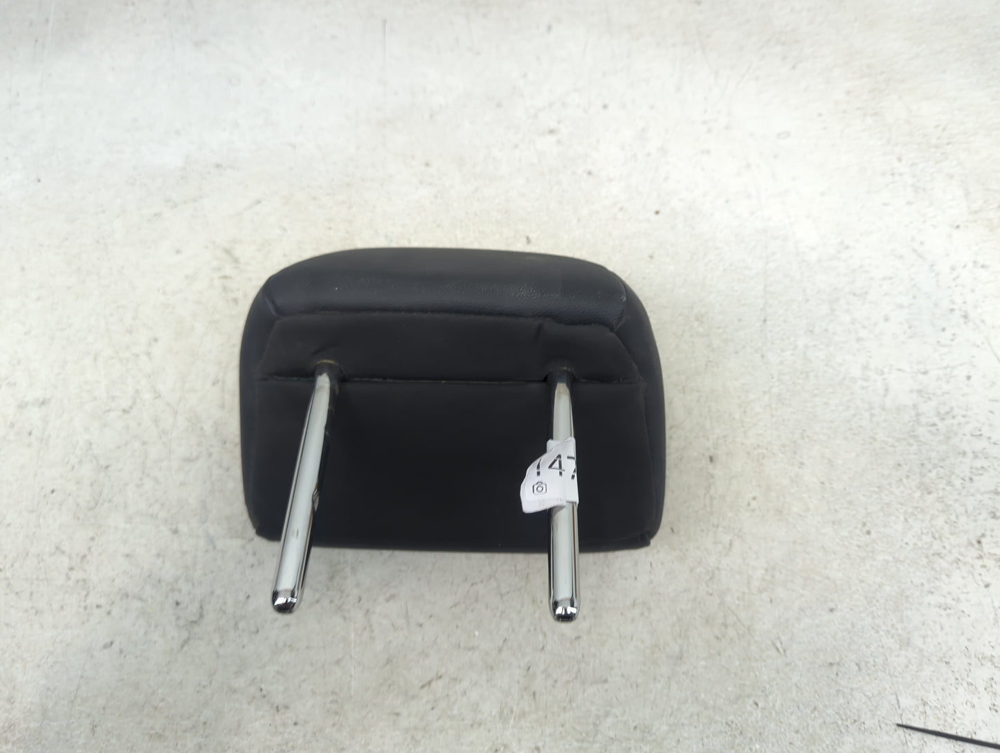 2016-2018 Kia Optima Headrest Head Rest Front Driver Seat Black 1470469 - Oemusedautoparts1.com