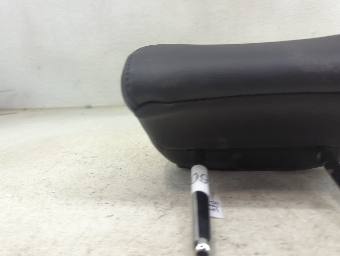 2016-2018 Kia Optima Headrest Head Rest Front Driver Passenger Seat Fits Fits 2016 2017 2018 OEM Used Auto Parts - Oemusedau