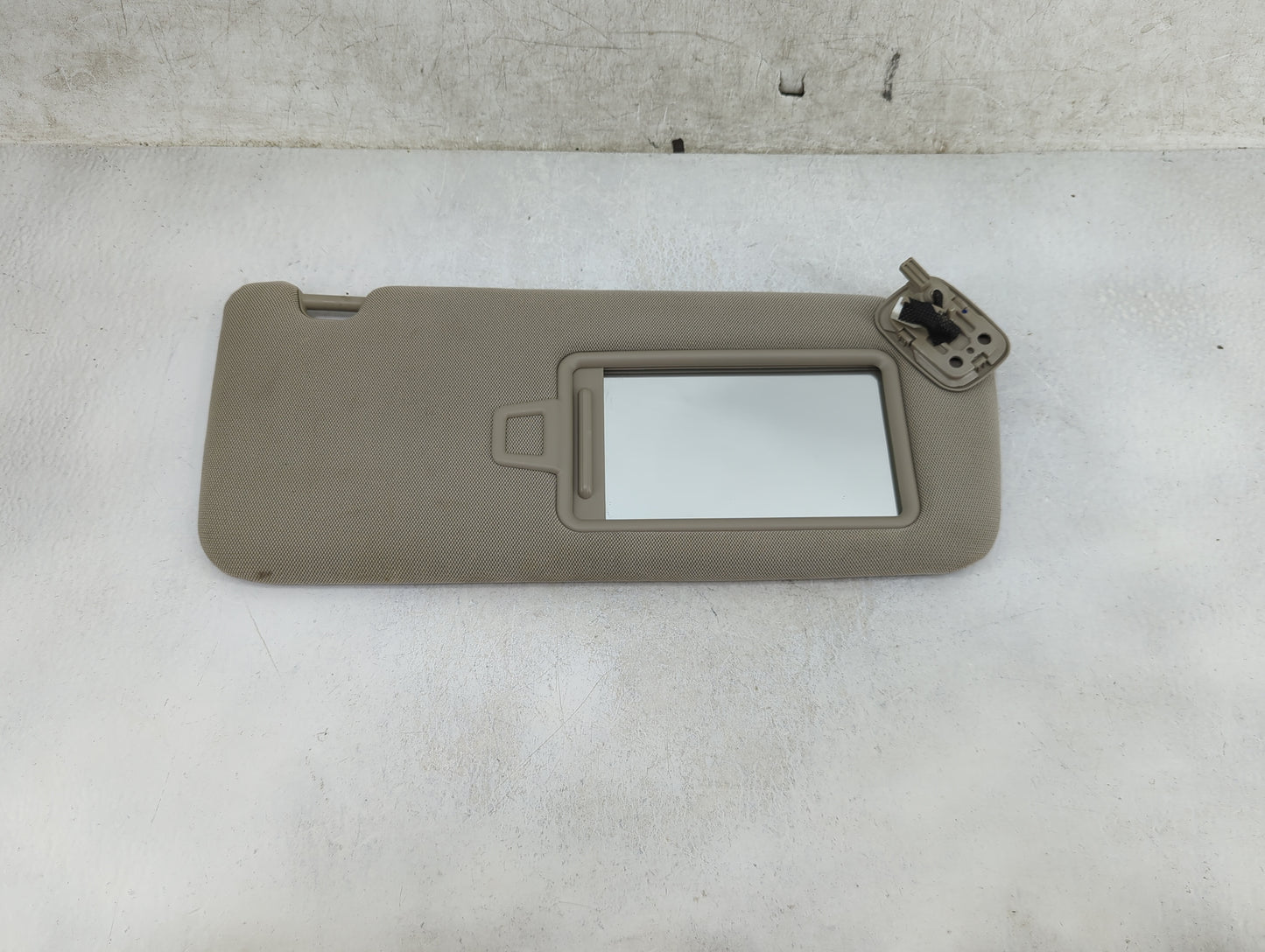 2016-2020 Kia Optima Sun Visor Shade Replacement Passenger Right Mirror Fits Fits 2016 2017 2018 2019 2020 OEM Used Auto Par