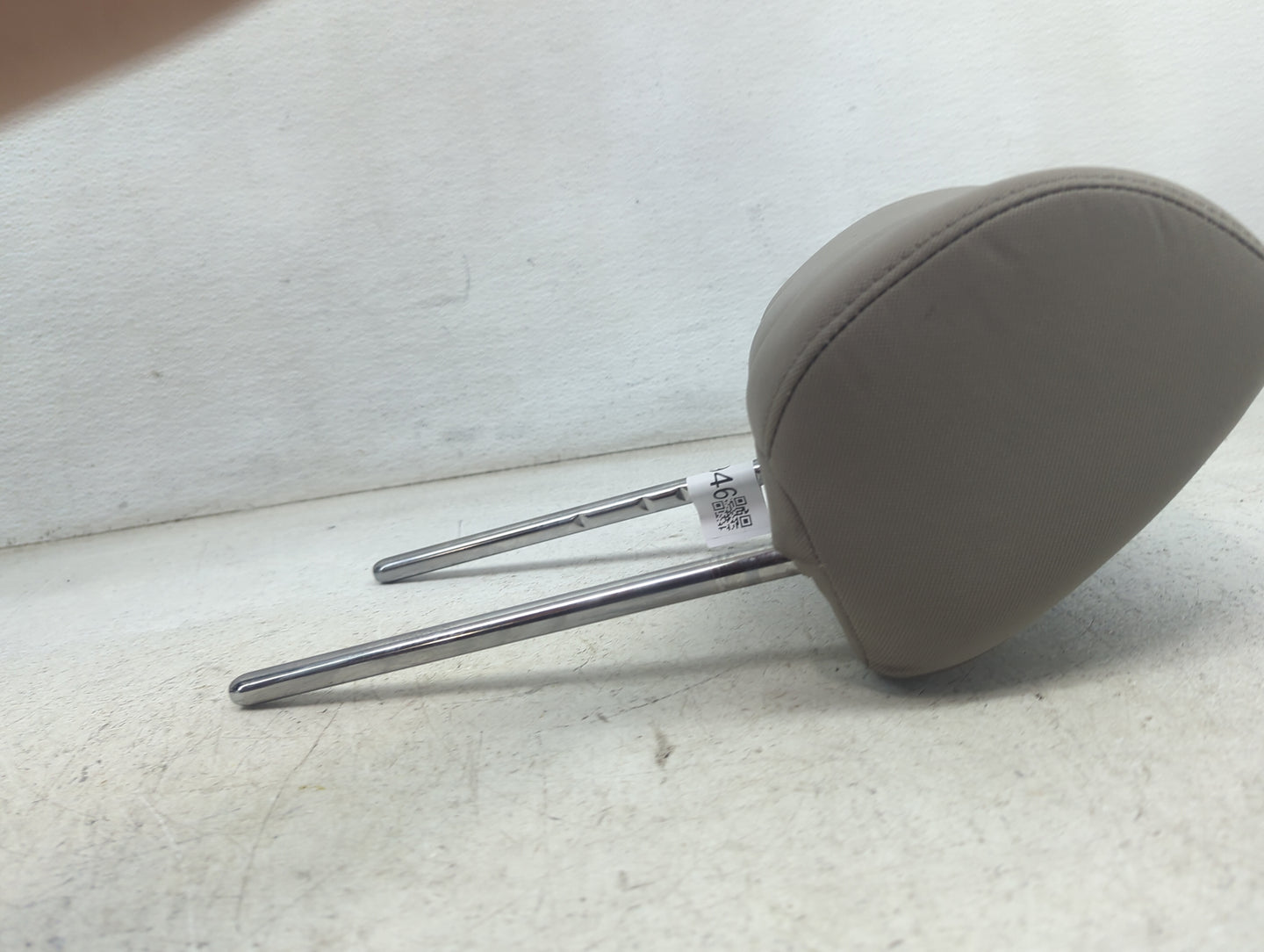 2016 Kia Optima Headrest Head Rest Front Driver Seat Tan 1473946 - Oemusedautoparts1.com