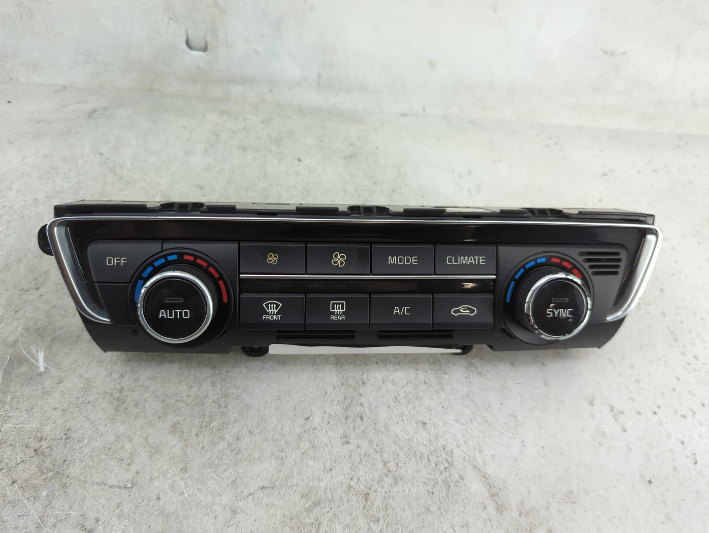 2016-2018 Kia Optima Climate Control Module Temperature AC/Heater Replacement P/N:97250-D5700 97250-D5701WK Fits OEM Used Au