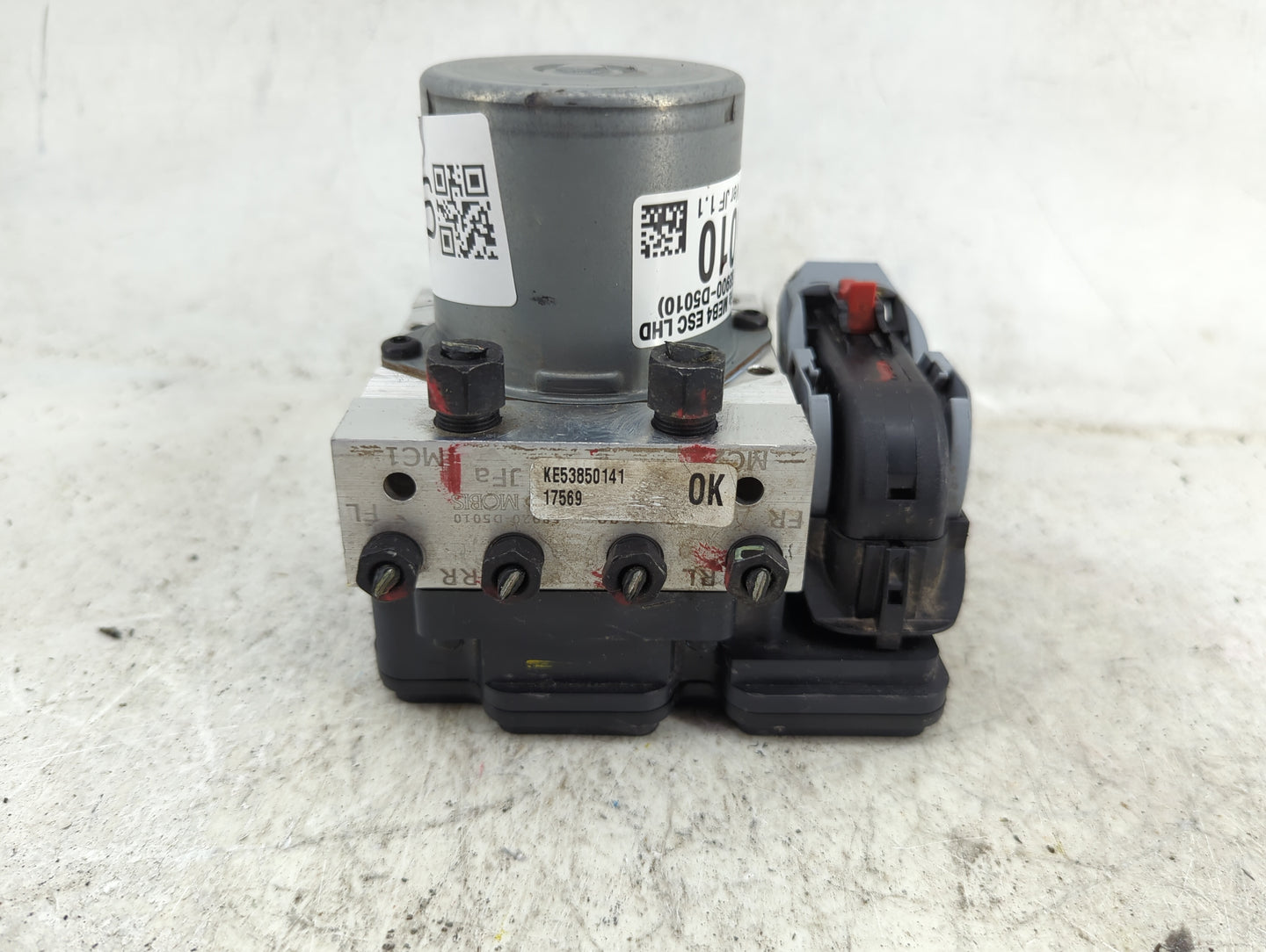 2016-2018 Kia Optima ABS Pump Control Module Replacement P/N:KE53850141 58900-D5010 Fits Fits 2016 2017 2018 OEM Used Auto P