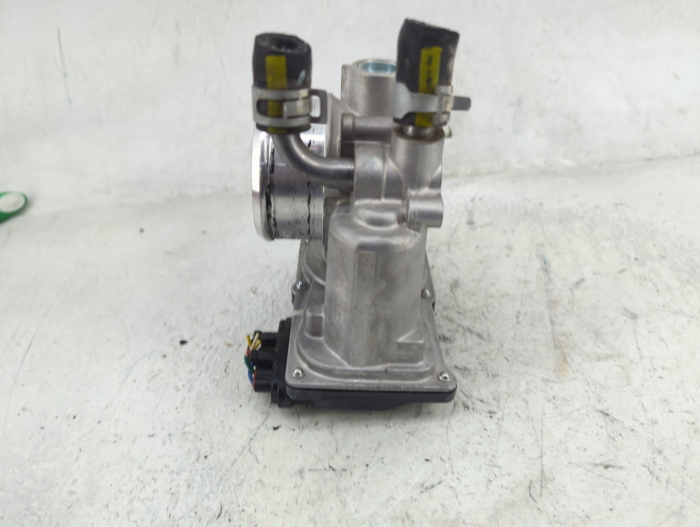 2016-2020 Kia Optima Throttle Body P/N:35100-2B340 5830 7S14 Fits Fits 2015 2016 2017 2018 2019 2020 2021 2022 OEM Used Auto