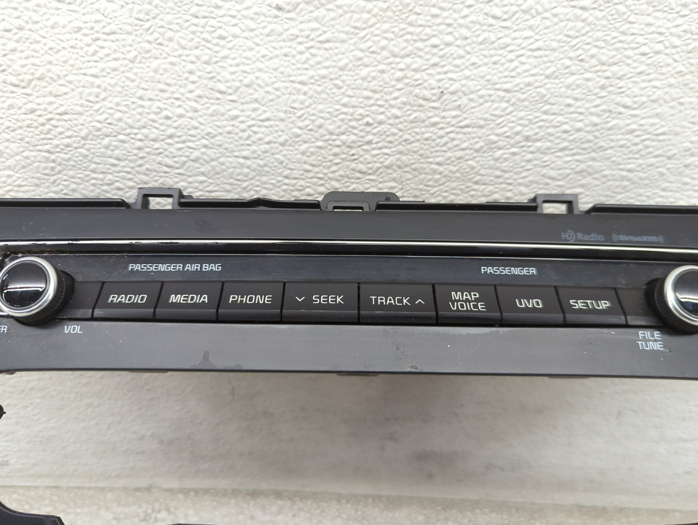 2016-2019 Kia Optima Radio Control Panel 1492775 - Oemusedautoparts1.com