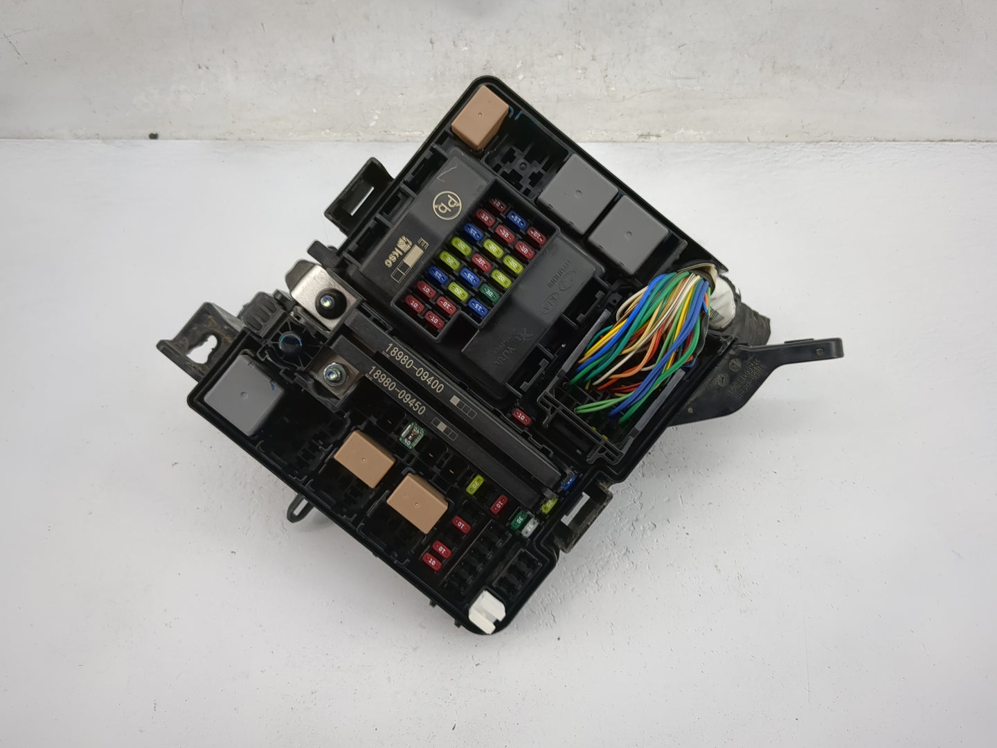 2016-2019 Kia Optima Fusebox Fuse Box Panel Relay Module P/N:91950-D5822 18980-09400, 18980-09450 Fits Fits 2016 2017 2018 2