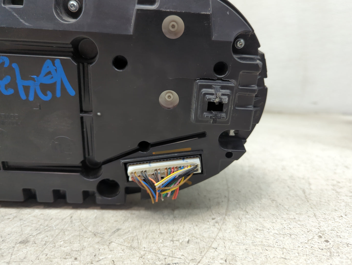 2016-2018 Kia Optima Instrument Cluster Speedometer Gauges P/N:94001-D5010 38707016881 Miles: Fits Fits 2016 2017 2018 OEM U