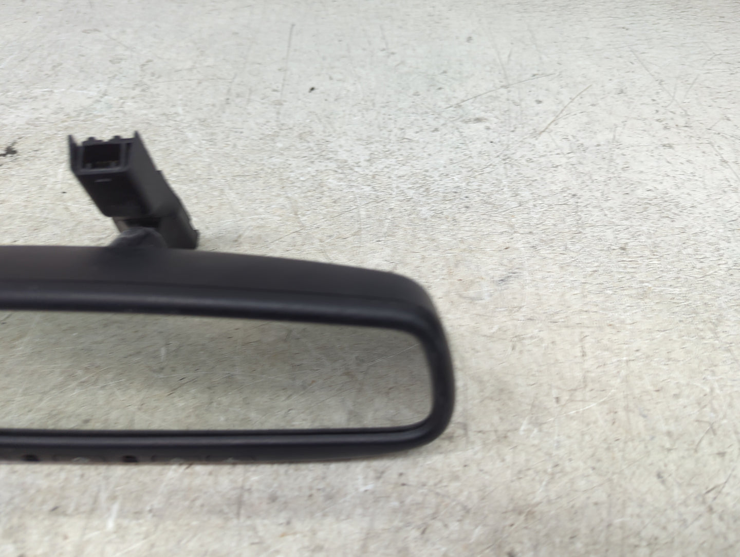 2011-2013 Kia Optima Interior Rear View Mirror Replacement OEM P/N:E11 028008 NZLTLMHL4 Fits OEM Used Auto Parts - Oemusedau