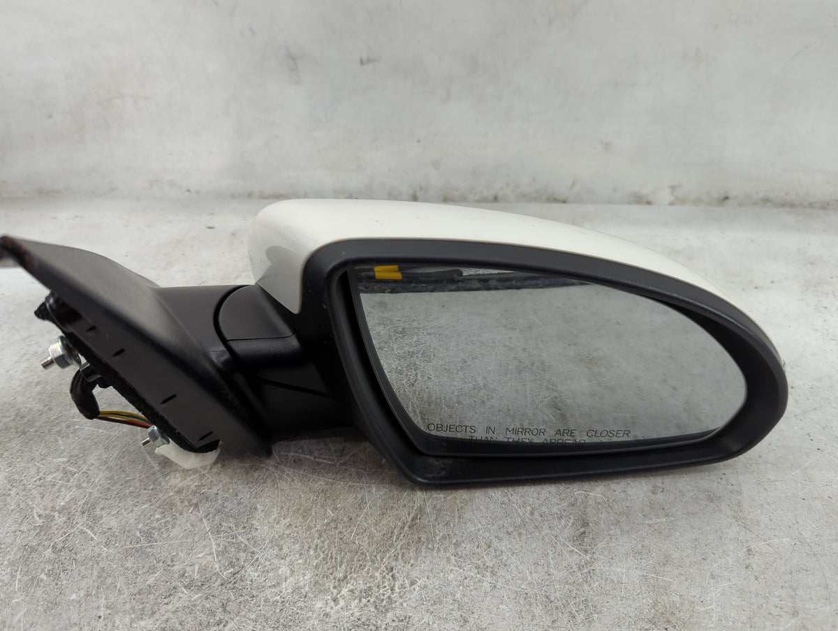2016-2018 Kia Optima Passenger Side View Mirror - Right Door Mirror OEM Used - Oemusedautoparts1.com