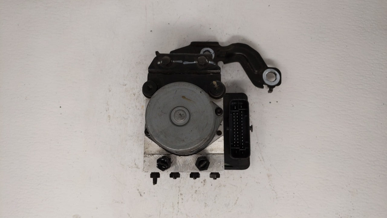 2016-2018 Kia Optima ABS Pump Control Module Replacement P/N:58920-D5060 58920-D5010 Fits Fits 2016 2017 2018 OEM Used Auto 
