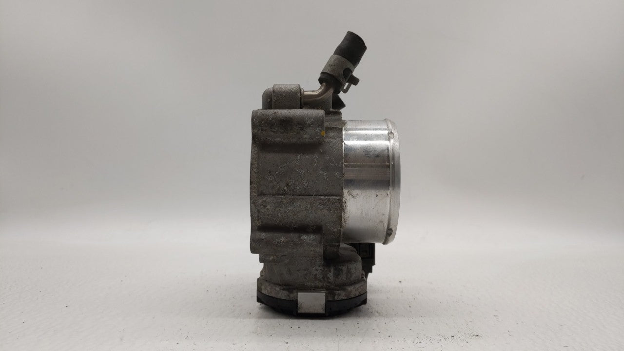 2016-2019 Kia Optima Throttle Body P/N:0 280 750 618 35100-2G600 Fits Fits 2015 2016 2017 2018 2019 OEM Used Auto Parts - Oe