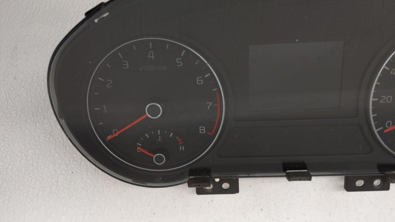 2016-2018 Kia Optima Instrument Cluster Speedometer Gauges P/N:94001-D5000 94001-D5300, 94001-D5300 Fits Fits 2016 2017 2018
