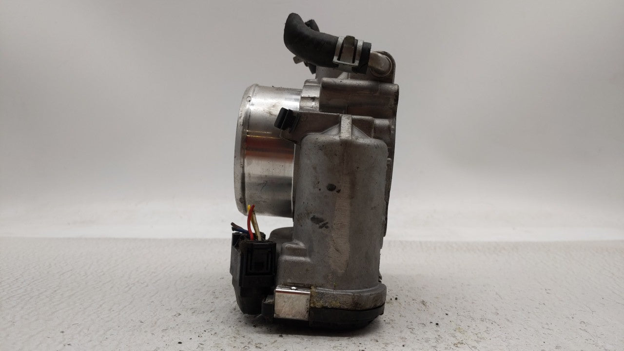 2016-2019 Kia Optima Throttle Body P/N:0 280 750 618 35100-2G600 Fits Fits 2015 2016 2017 2018 2019 OEM Used Auto Parts - Oe
