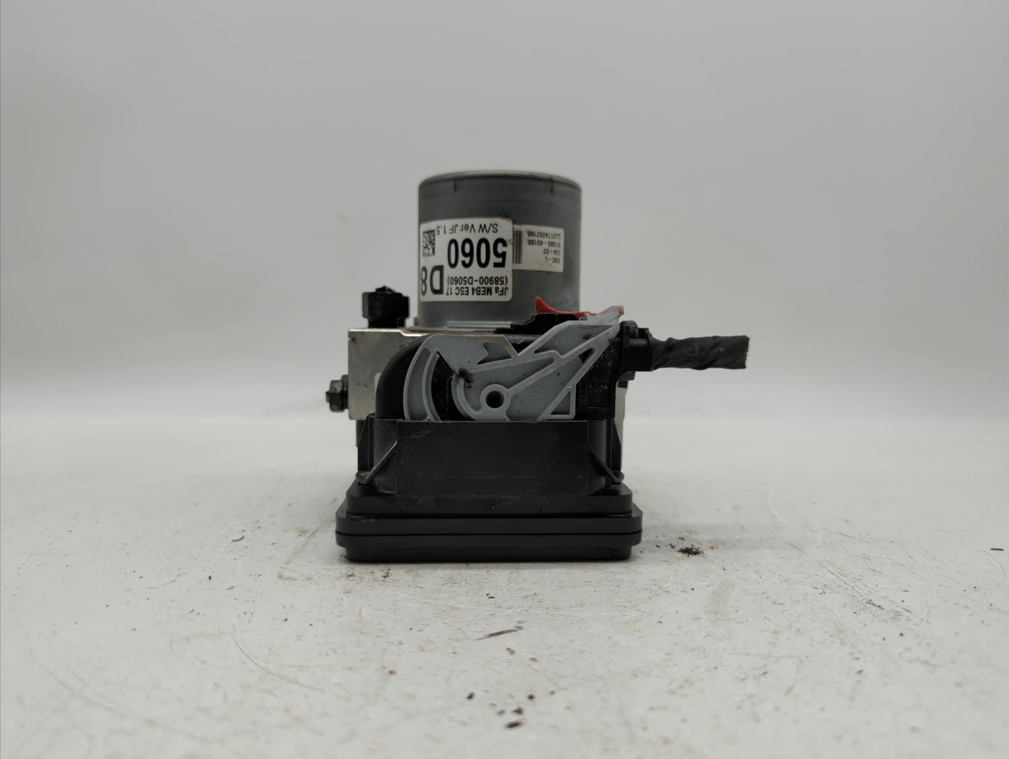 2016-2018 Kia Optima ABS Pump Control Module Replacement P/N:58920-D5060 58920-D5010, 58900-D5060 Fits Fits 2016 2017 2018 O