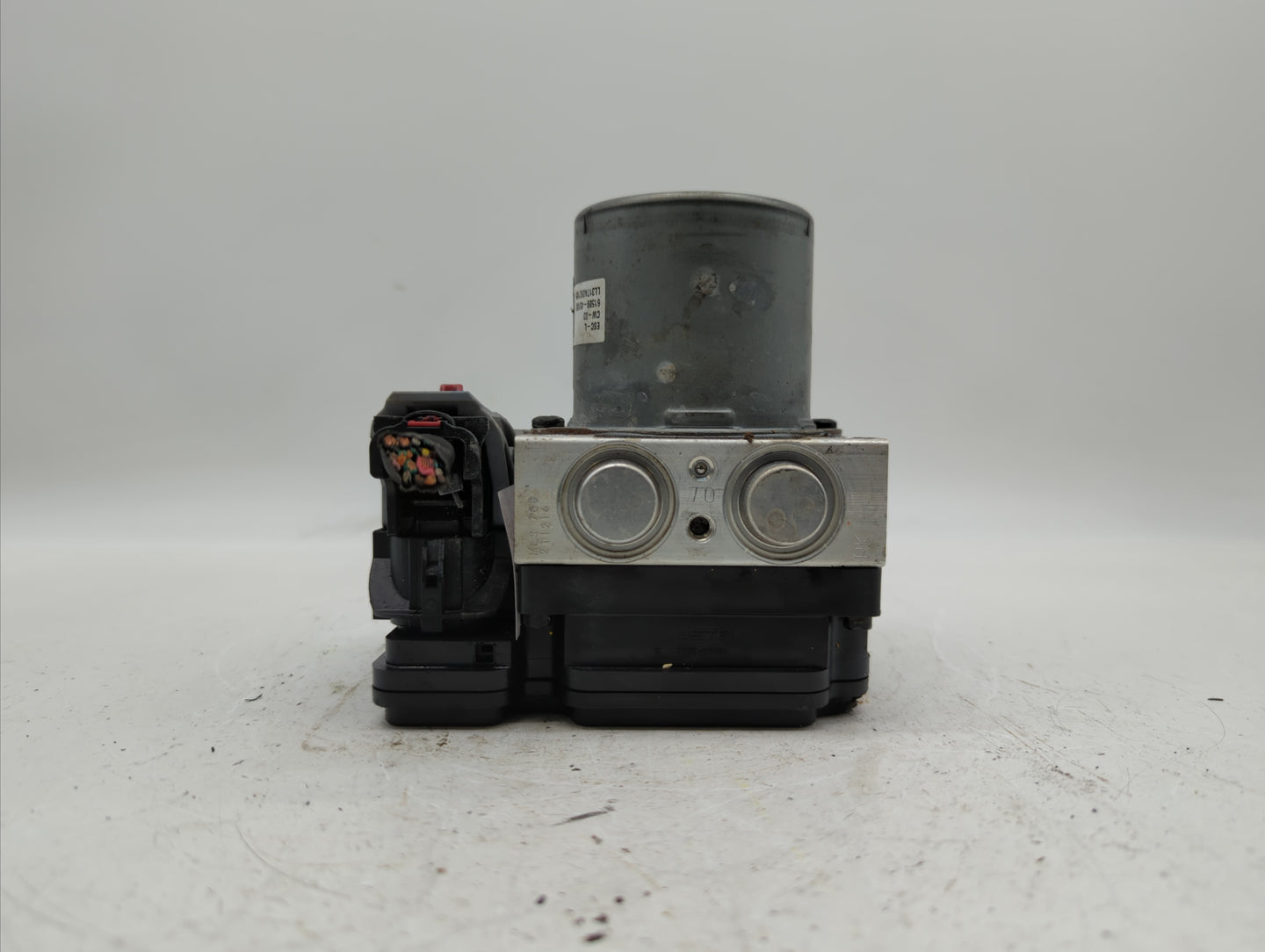 2016-2018 Kia Optima ABS Pump Control Module Replacement P/N:58920-D5060 58920-D5010, 58900-D5060 Fits Fits 2016 2017 2018 O
