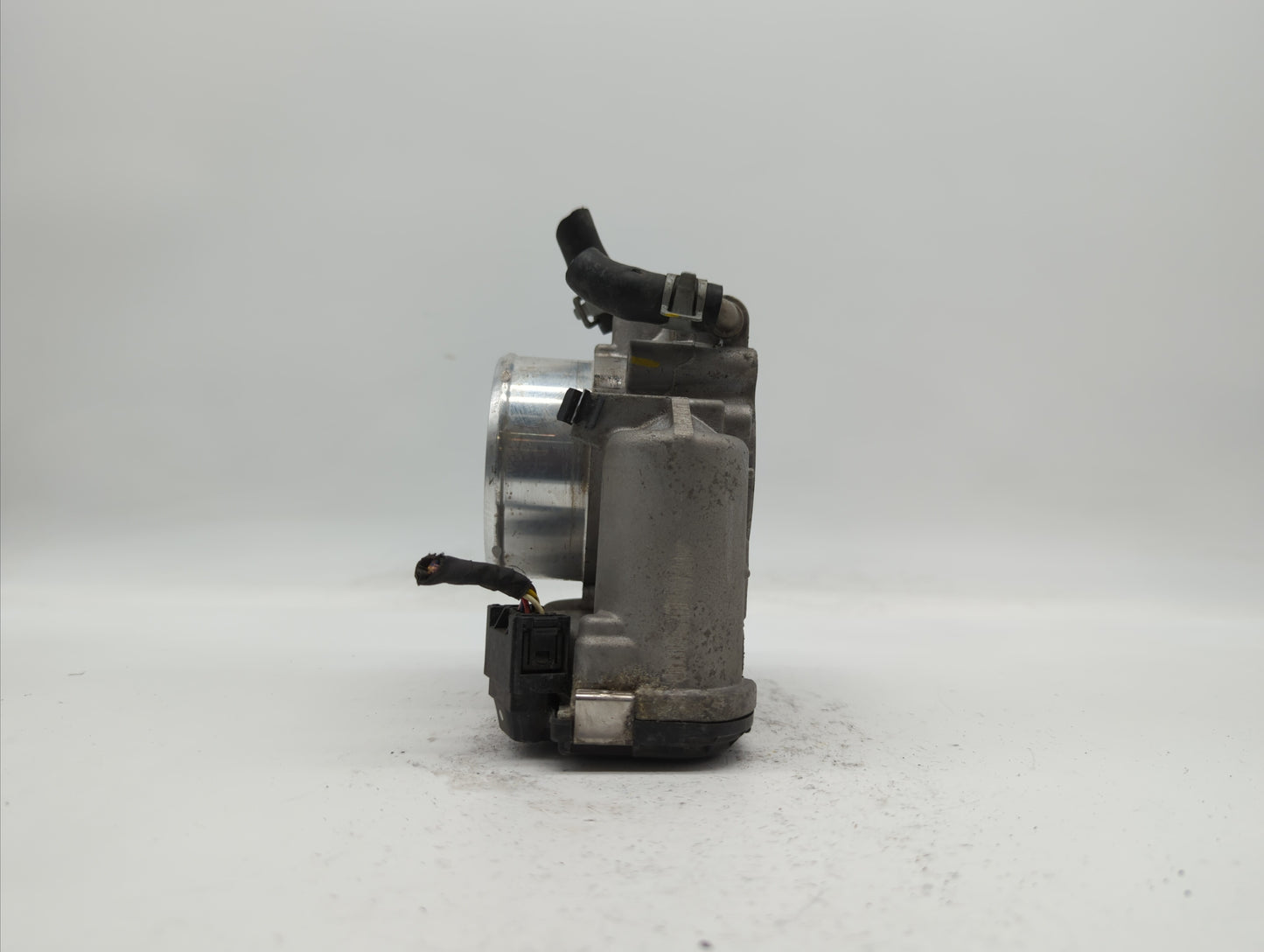 2016-2019 Kia Optima Throttle Body P/N:35100-2G600 Fits Fits 2015 2016 2017 2018 2019 OEM Used Auto Parts - Oemusedautoparts
