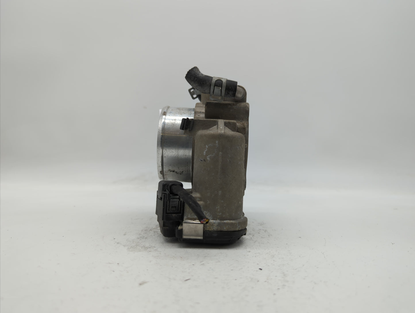 2016-2019 Kia Optima Throttle Body P/N:35100-2G600 Fits Fits 2015 2016 2017 2018 2019 OEM Used Auto Parts - Oemusedautoparts