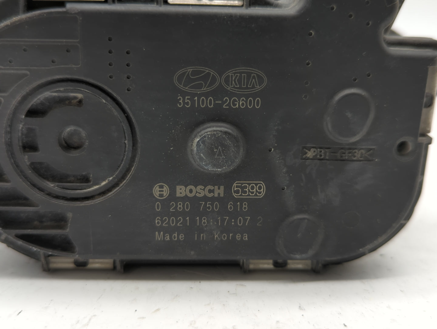 2016-2019 Kia Optima Throttle Body P/N:35100-2G600 Fits Fits 2015 2016 2017 2018 2019 OEM Used Auto Parts - Oemusedautoparts