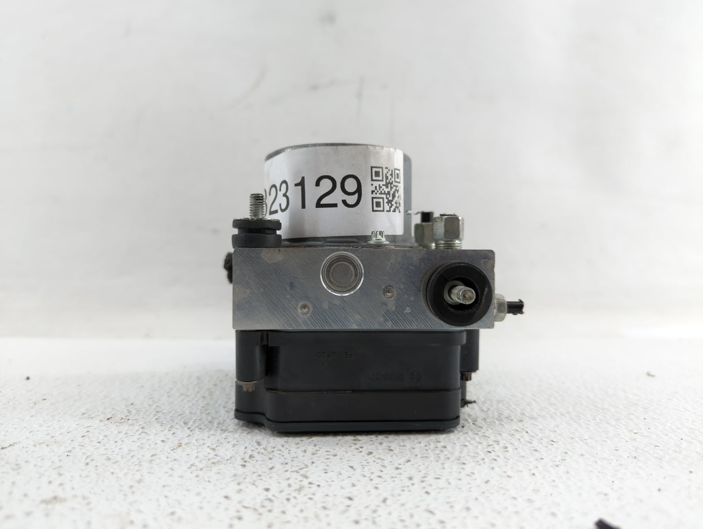 2016 Kia Optima ABS Pump Control Module Replacement P/N:47660 5MG2A Fits OEM Used Auto Parts - Oemusedautoparts1.com