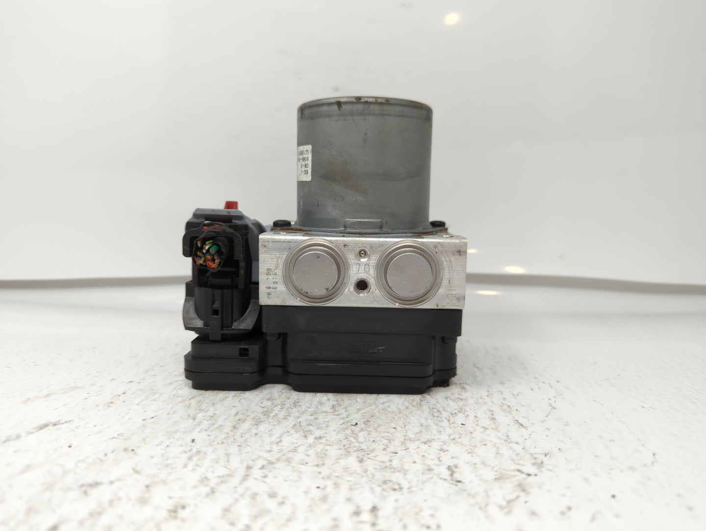 2016-2018 Kia Optima ABS Pump Control Module Replacement P/N:58920-D5060 58920-D5010, 58900-D5060 Fits Fits 2016 2017 2018 O