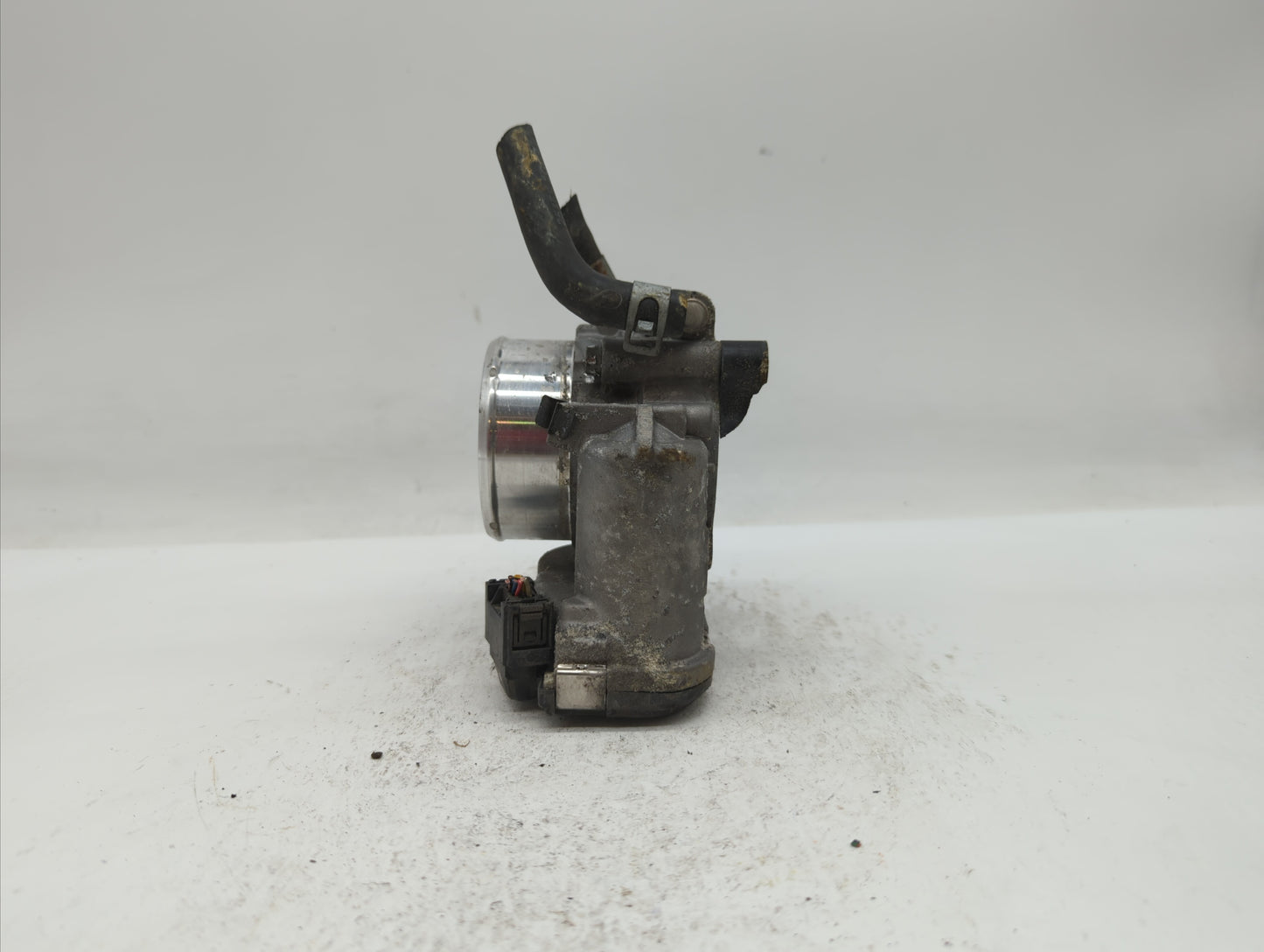 2016-2019 Kia Optima Throttle Body P/N:35100-2G600 Fits Fits 2015 2016 2017 2018 2019 OEM Used Auto Parts - Oemusedautoparts