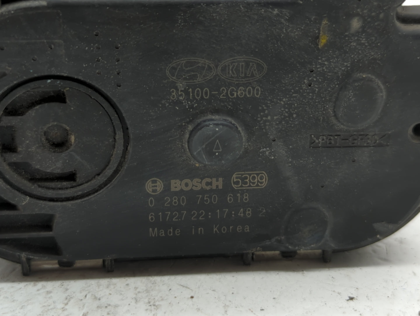 2016-2019 Kia Optima Throttle Body P/N:35100-2G600 Fits Fits 2015 2016 2017 2018 2019 OEM Used Auto Parts - Oemusedautoparts
