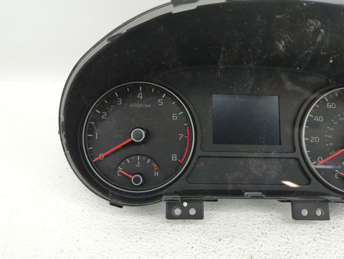 2016-2018 Kia Optima Instrument Cluster Speedometer Gauges P/N:94001-D5000 94001-D5010 Fits Fits 2016 2017 2018 OEM Used Aut