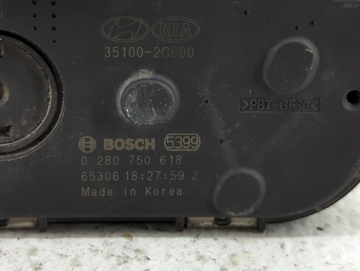 2016-2019 Kia Optima Throttle Body P/N:0 280 750 618 35100-2G600 Fits Fits 2015 2016 2017 2018 2019 OEM Used Auto Parts - Oe