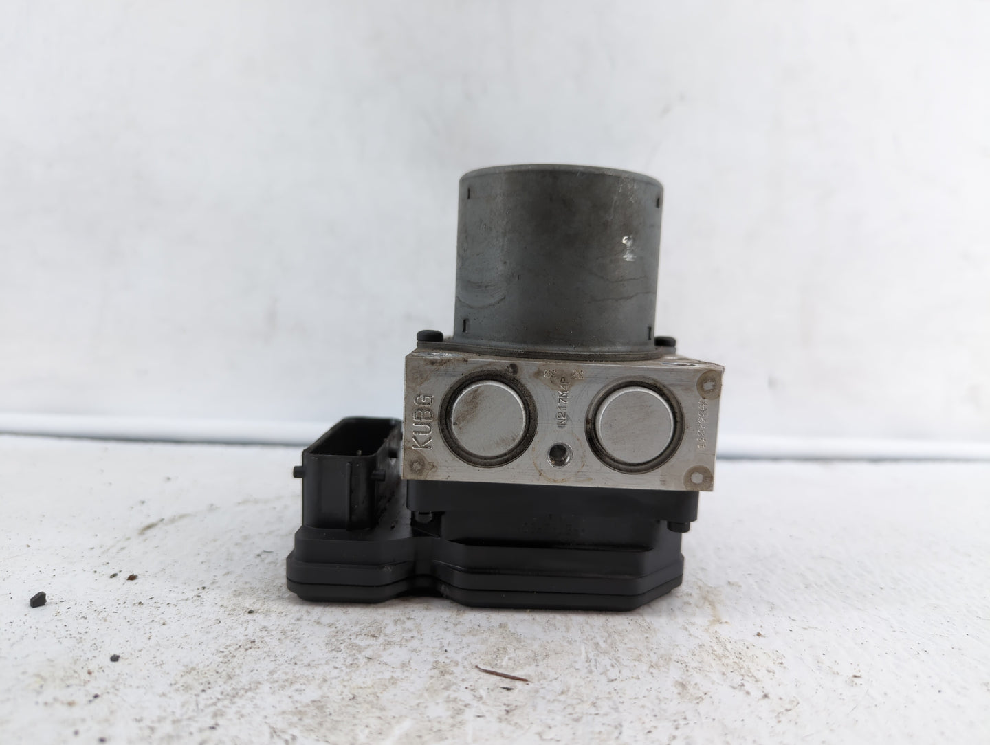 2016-2018 Kia Optima ABS Pump Control Module Replacement P/N:58920-2T550 D5589-20500, D5589-32500 Fits Fits 2016 2017 2018 O
