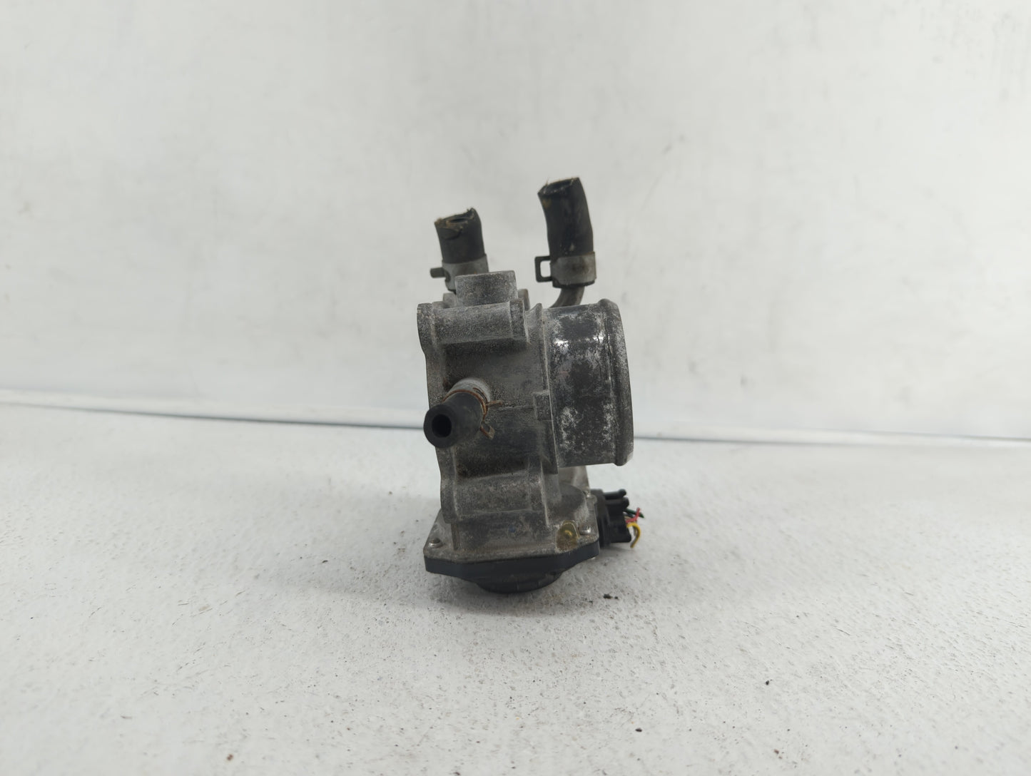 2016-2019 Kia Optima Throttle Body P/N:35100-2B340 Fits Fits 2015 2016 2017 2018 2019 OEM Used Auto Parts - Oemusedautoparts