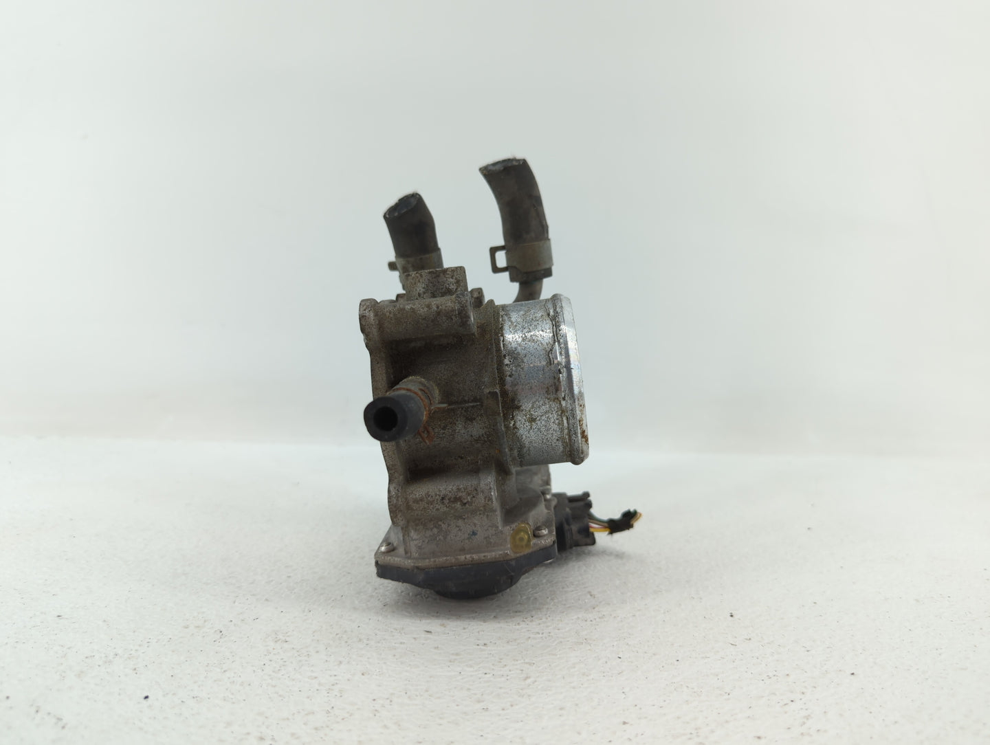 2016-2019 Kia Optima Throttle Body P/N:35100-2B340 Fits Fits 2015 2016 2017 2018 2019 OEM Used Auto Parts - Oemusedautoparts