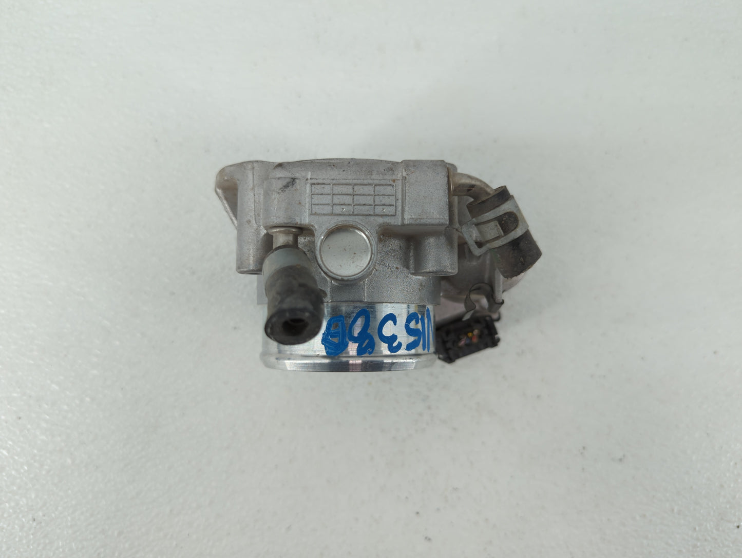 2011-2016 Kia Optima Throttle Body P/N:35100-2G800 9045010020, 0459 1847 AC Fits Fits 2011 2012 2013 2014 2015 2016 OEM Used