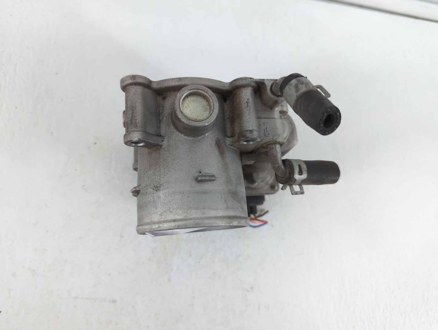 2017-2019 Kia Optima Throttle Body P/N:35100-2E610 Fits Fits 2016 2017 2018 2019 OEM Used Auto Parts - Oemusedautoparts1.com