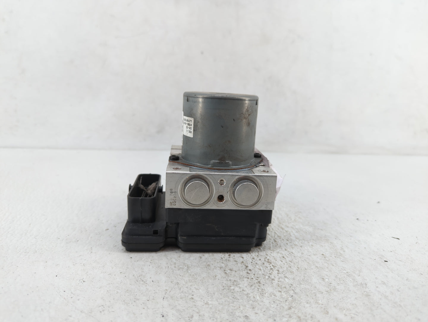 2016-2018 Kia Optima ABS Pump Control Module Replacement P/N:58920-2T550 D5589-20500, D5589-32500 Fits Fits 2016 2017 2018 O