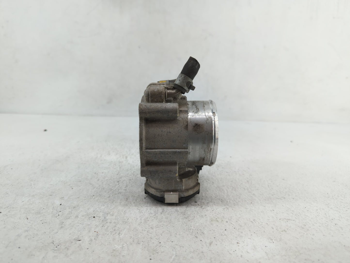 2016-2019 Kia Optima Throttle Body P/N:0 280 750 618 35100-2G600 Fits Fits 2015 2016 2017 2018 2019 OEM Used Auto Parts - Oe