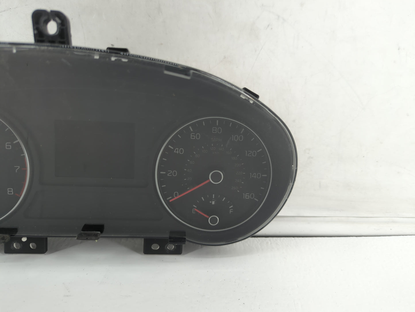 2016-2018 Kia Optima Instrument Cluster Speedometer Gauges P/N:94001-D5000 94001-D5010 Fits Fits 2016 2017 2018 OEM Used Aut