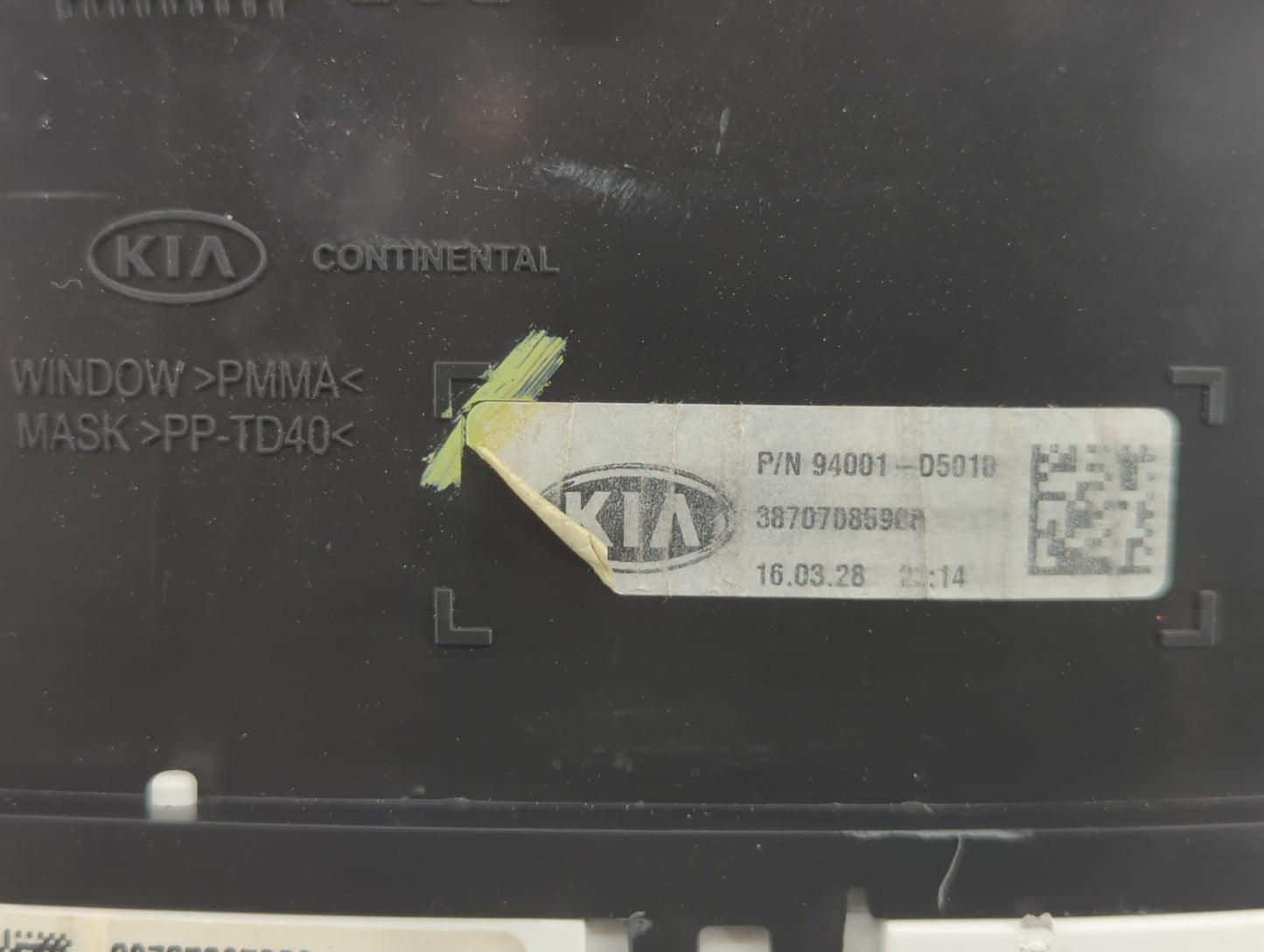 2016-2018 Kia Optima Instrument Cluster Speedometer Gauges P/N:94001-D5000 94001-D5010 Fits Fits 2016 2017 2018 OEM Used Aut