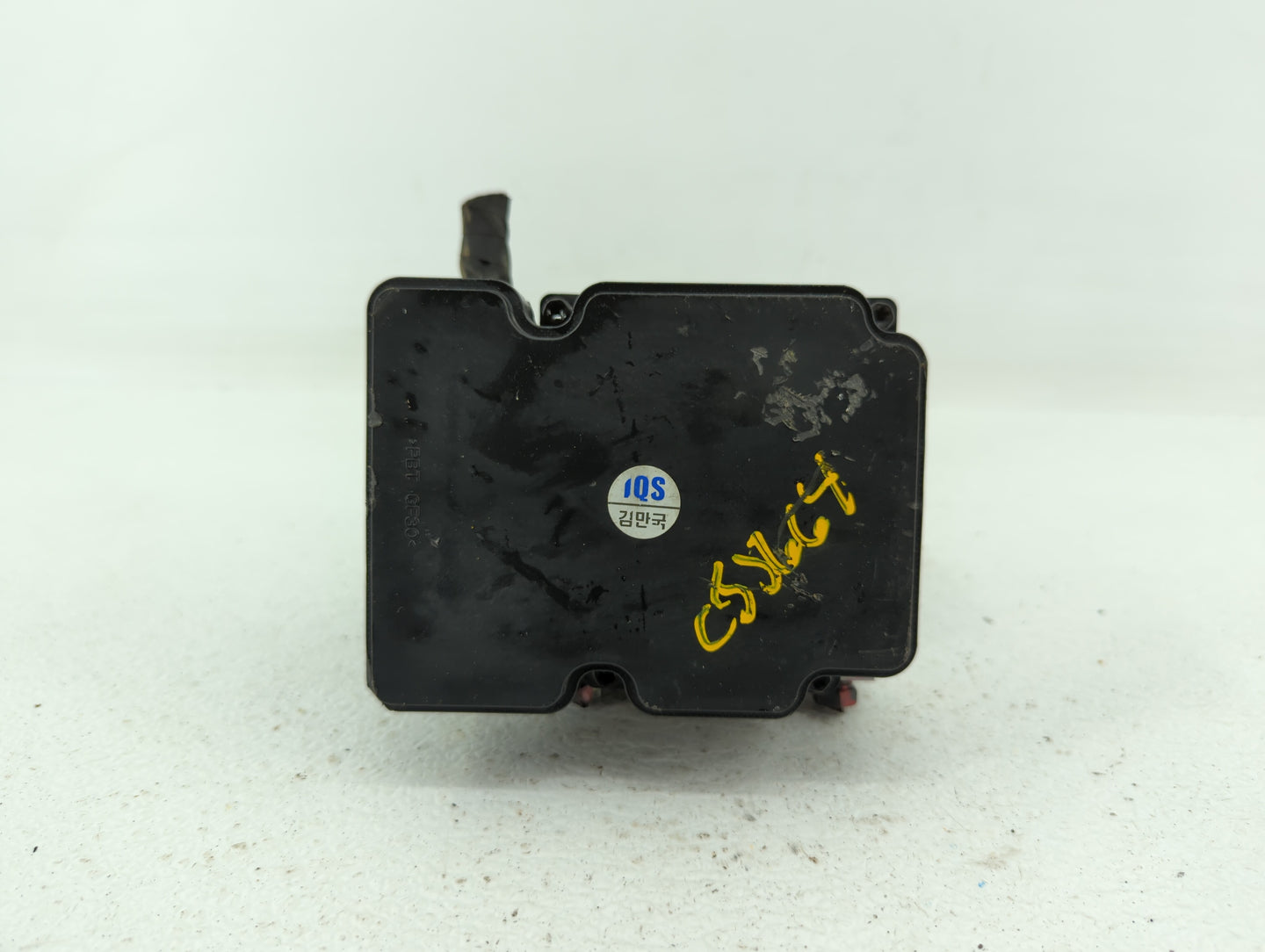 2016-2018 Kia Optima ABS Pump Control Module Replacement P/N:D5589-30500 58920-2T550, D5589-20500 Fits Fits 2016 2017 2018 O