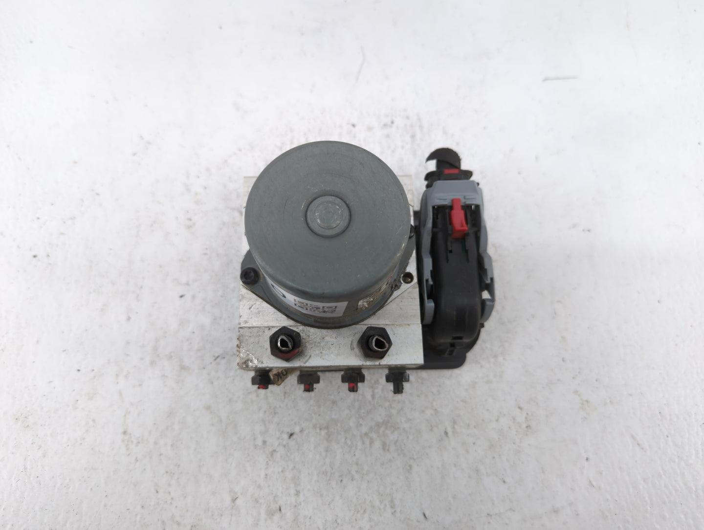 2016-2018 Kia Optima ABS Pump Control Module Replacement P/N:D5589-30500 58920-2T550, D5589-20500 Fits Fits 2016 2017 2018 O