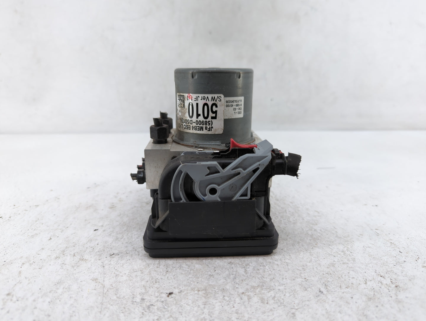 2016-2018 Kia Optima ABS Pump Control Module Replacement P/N:D5589-30500 58920-2T550, D5589-20500 Fits Fits 2016 2017 2018 O